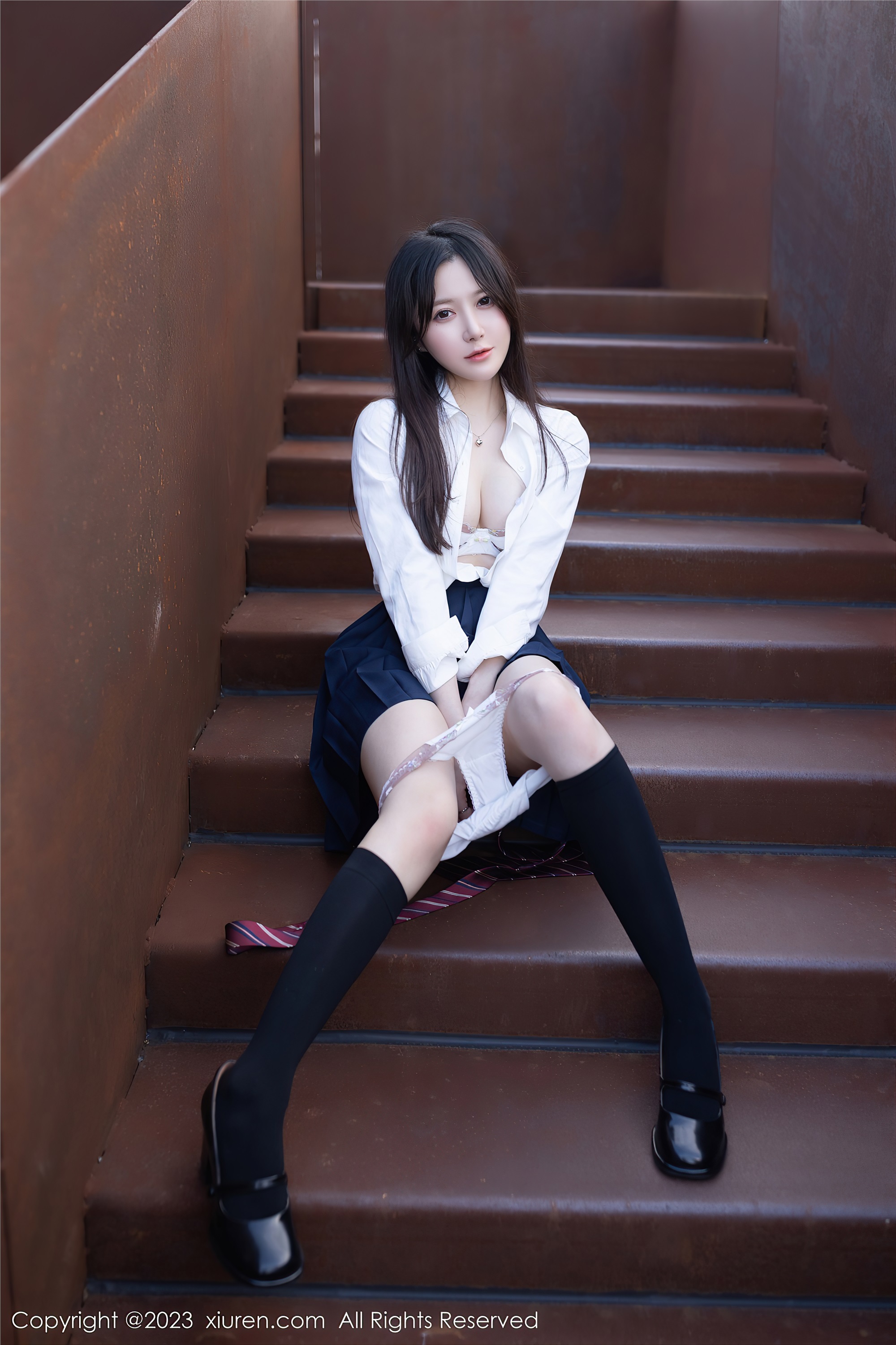 XiuRen秀人网  2023.03.10 NO.6400 鱼子酱Fish 三亚旅拍